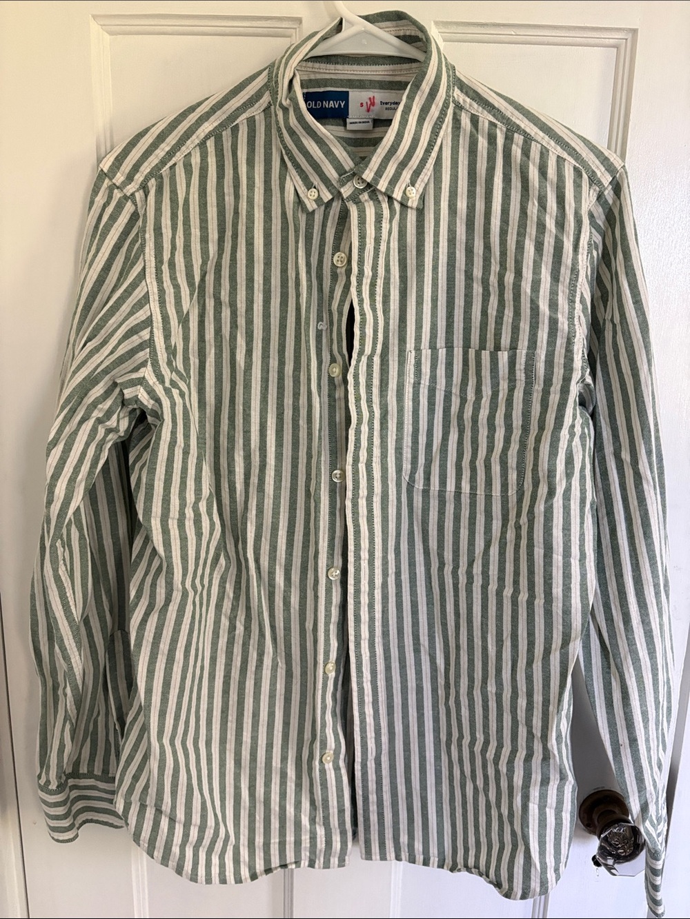 Old Navy White and Green Vertical Stripe Button-Down Shirt